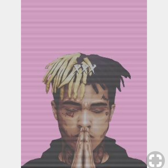 Meet your Posher, Nicole - Picture 1 of 1